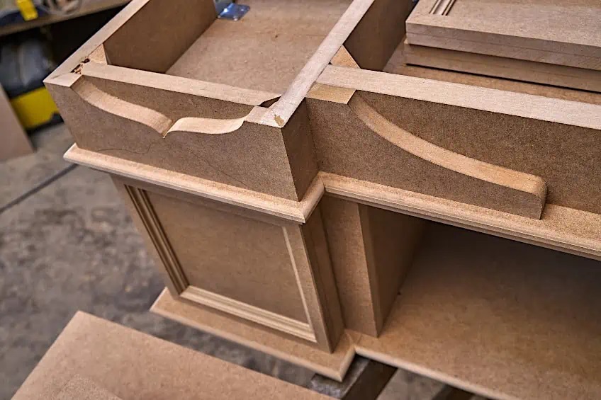 MDF18